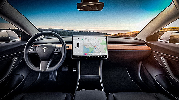 Автомобили Tesla Model 3 остались без кожаного салона