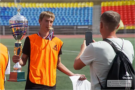 В Магнитогорске прошел подростковый футбольный турнир памяти Александра Гурова