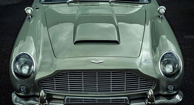 «Бондовский» Aston Martin без мотора купили за 200 000 долларов