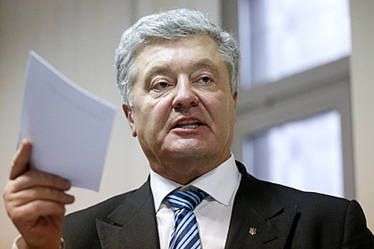 Порошенко отказался давать показания на перекрестном допросе с Медведчуком