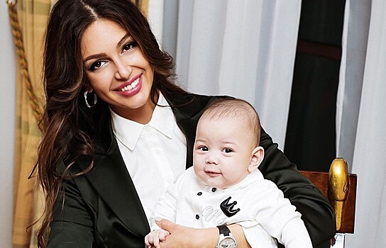 Экс-жена короля Малайзии Оксана Воеводина во время беременности спаслась от пожара