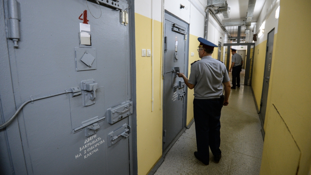 Школьника посадили на пять лет за сожжение подростка