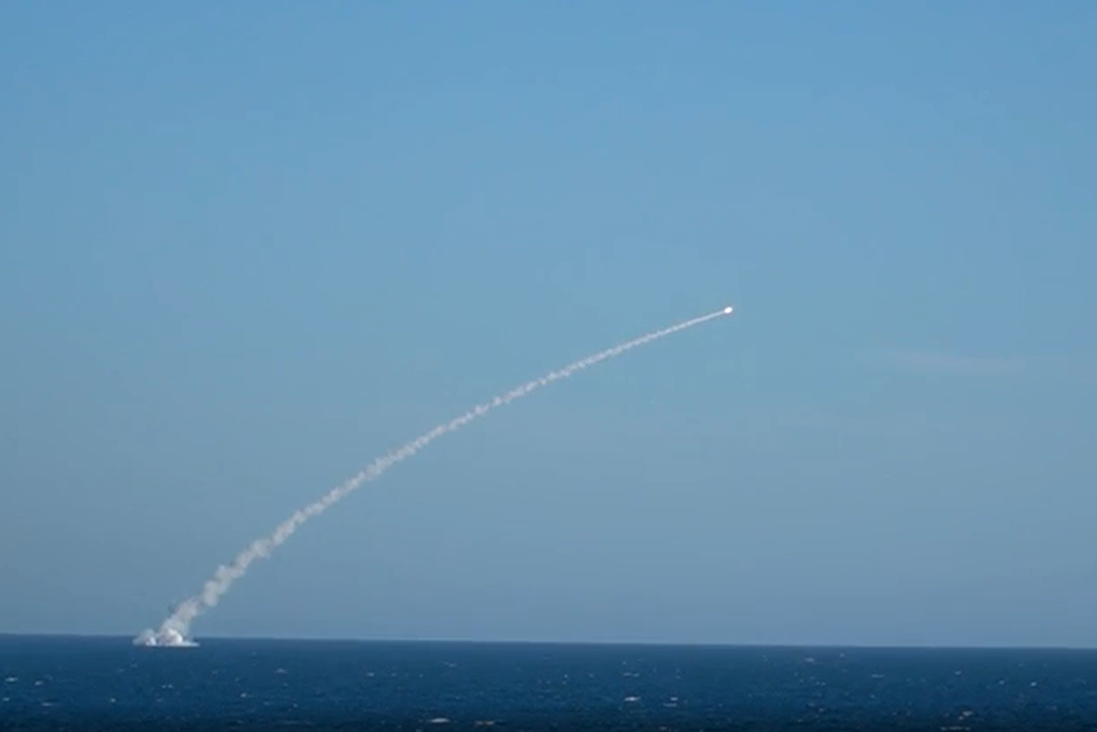 Атомная подлодка Архангельск уничтожила противника крылатой ракетой Калибр