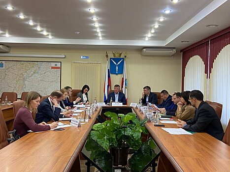 Глав районов Саратовской области будут оценивать по уровню зарплат жителей и демографической ситуации