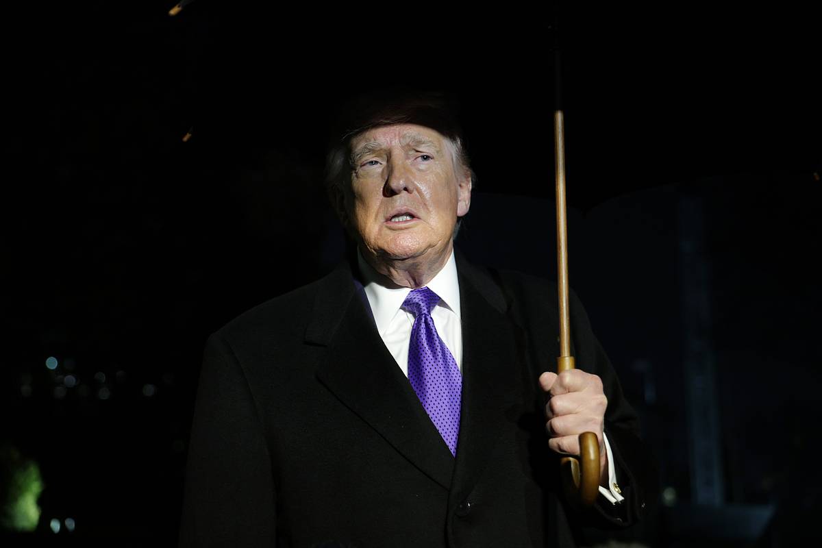 Действия и угрозы Трампа испугали одну страну