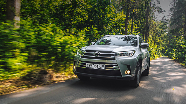 Toyota Highlander: оружие массового уважения