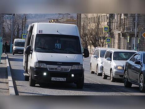 Читинцы возмущены графиком движения маршрутки №61: «ждём по 40 минут на морозе»