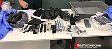 В аэропорту Стамбул у туриста нашли 80 единиц оружия