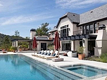 Джастин Бибер купил особняк в Лос-Анджелесе за 25 млн долларов