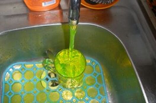 В Казани водопроводная вода окрасится в зеленый цвет