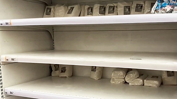 Фальшивый дефицит: почему некоторые товары «исчезли» с полок российских магазинов