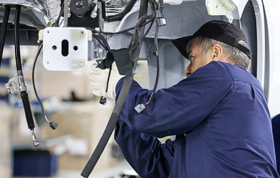 В Калуге автозавод АМО запустил производство грузовиков на бывшем заводе Volvo