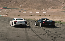 Суперкары Lexus LFA и Porsche Carrera GT сравнили в гонке по прямой