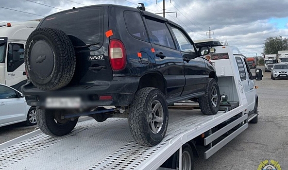 Под Волгоградом полицейские задержали водителя с поддельными правами