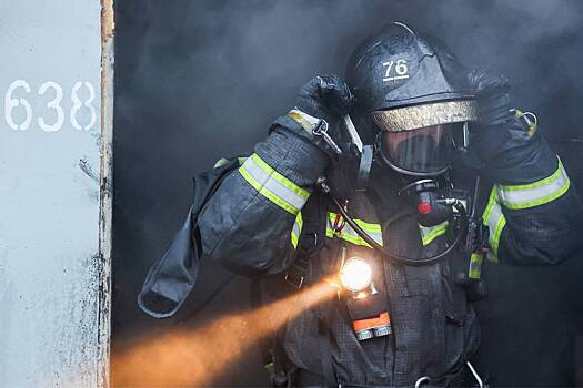 Взрыв прогремел в магазине в крупном российском городе и попал на видео