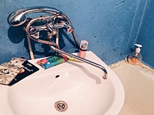 Тюменка нашла в душевой кабине видеокамеру, которую установил ее сосед по общежитию