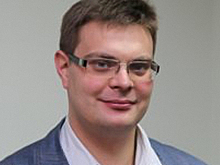 Российский топ-менеджер устроил дебош, ударил стюардессу и избежал тюрьмы