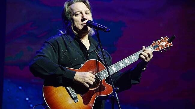 Юрий Лоза отказался праздновать День святого Валентина