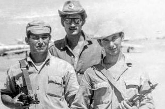 «Армия меняет к лучшему». «Афганец» о призыве, Сирии и женщинах в форме