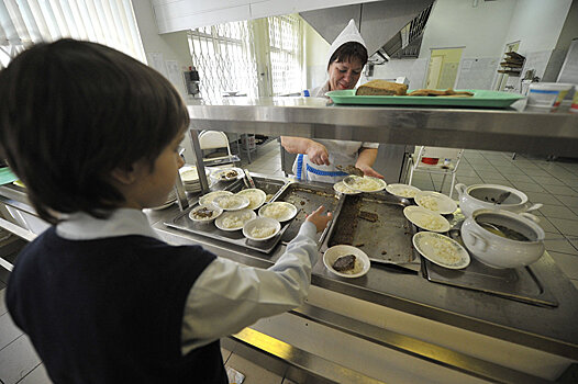 Депутат Мярт Сультс зачислил школьные обеды в приоритеты правительства