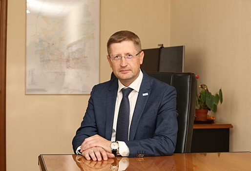 Преемник Варжина в омском «Газпром межрегионгазе» Еловик решил заменить его и в Заксобрании