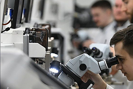 Академик РАН рассказал о новой технологии, которая поможет России стать ведущим производителем микросхем