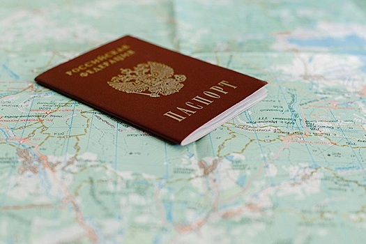 Необходимо ли брать российский паспорт за границу