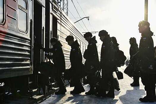 В Свердловской области срочников могли силой заставлять подписывать контракты