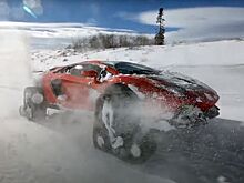 Lamborghini Aventador на гусеницах застрял в сугробе во время первого теста