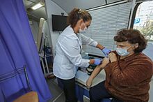В Свердловской области открыто более 40 мобильных ФАПов, где можно поставить прививку от гриппа