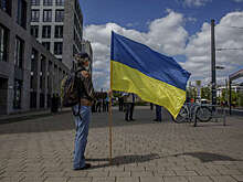 NZZ: Европа не может определиться с правовым статусом беженцев с Украины