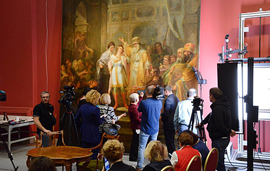 В Русском музее Петербурга идет реставрация двух исторических картин Григория Угрюмова