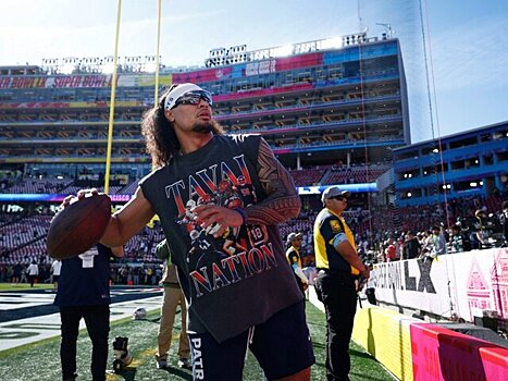 Daily Mail: Кендалл Дженнер попала в список звезд, чей образ стал худшим на Супербоул LX