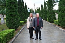 "Родина" почтила память погибших воинов на русском кладбище в Даляне