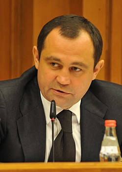 Игорь Брынцалов проконтролировал ремонт подъездов в Реутове