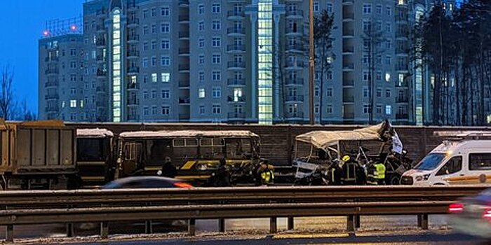 В Минздраве Подмосковья уточнили число пострадавших в ДТП на Новорижском шоссе