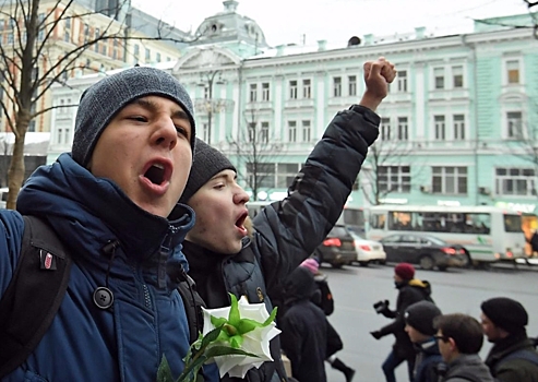Лишение родительских прав за участие в митинге, тест на знание городов России, видео детей Галкина и другие новости дня
