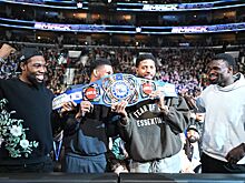 Пол Джордж и игроки «Филадельфии» были освистаны фанатами на шоу WWE SmackDown