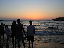 На популярном курорте Европы после купания не выжил мальчик и пропал мужчина