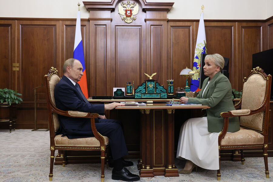 Путин встретился с врио главы Еврейской автономной области