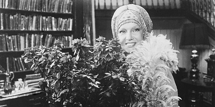 «Тогда я росла и взрослела не по дням, а по часам»: Людмила Гурченко – о военном детстве в оккупированном Харькове