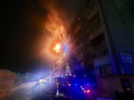 В Сыктывкаре потушили пожар в жилом доме площадью 170 "квадратов"