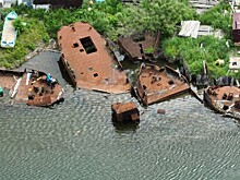 Генеральная уборка: как Сахалин поднимает и утилизирует затонувшие суда