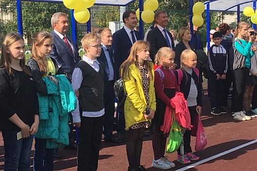 В рамках программы «Газпром – детям» открыт пришкольный стадион в Переславле-Залесском
