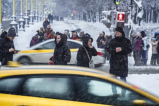 Тысячи москвичей лишились бесплатной парковки