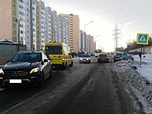 Екатеринбуржец на Mercedes отправил 8-летнего мальчика на больничную койку