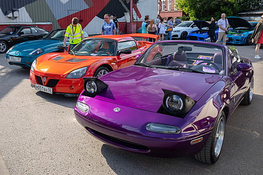 Dream Cars Show: хлеба и зрелищ!