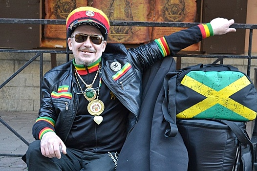 Умер известный российский регги-музыкант Андрей Куницын - Dr.I-Bolit