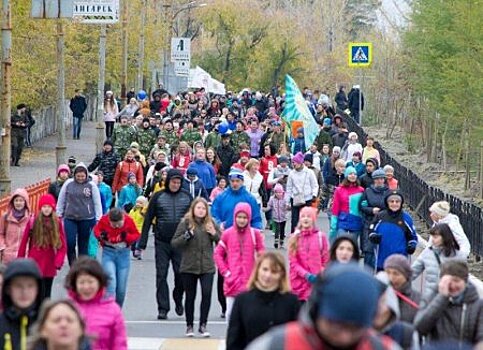 Во время празднования 80-летия Иркутской области в Ангарске был дан главный старт Всероссийского дня ходьбы
