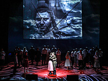 Войну помогла выиграть любовь: премьера концерта-спектакля «Сны о войне» состоялась